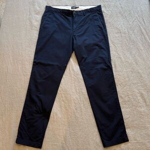 Club Monaco Connor Modern slim fit chino 34x32